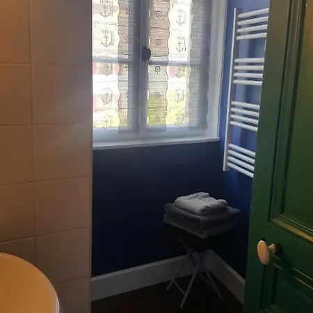 Dom wakacyjny La Maison Du Jeu De Battoir *